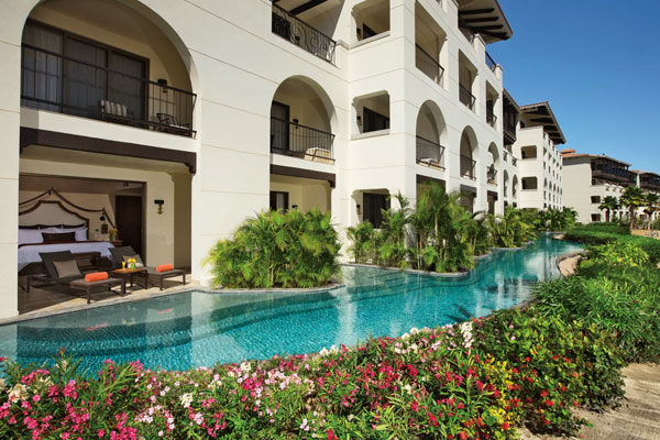 The Preferred Club Junior Suite Swim Out